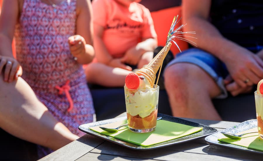 Vier je kinderfeestje in De Heksenboom